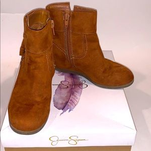 Jessica Simpson Montoya boots